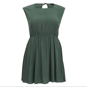 Torrid NWT "Green Crepe Babydoll Tunic Tank" - Flowy Cinched Summer Top Size L